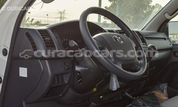 Buy Import Toyota Hiace White Car in Import - Dubai in Curacao Buy Import Toyota Hiace White Car in Import - Dubai in Curacao