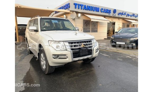 Buy Import Mitsubishi Pajero Black Car in Import - Dubai in Curacao Buy Import Mitsubishi Pajero Black Car in Import - Dubai in Curacao