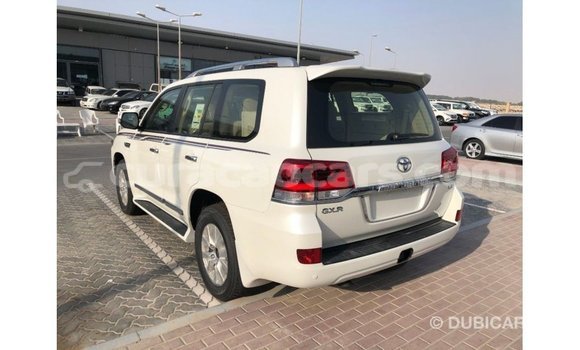 Buy Import Toyota Land Cruiser White Car in Import - Dubai in Curacao Buy Import Toyota Land Cruiser White Car in Import - Dubai in Curacao