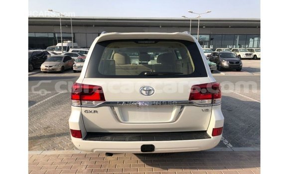 Buy Import Toyota Land Cruiser White Car in Import - Dubai in Curacao Buy Import Toyota Land Cruiser White Car in Import - Dubai in Curacao