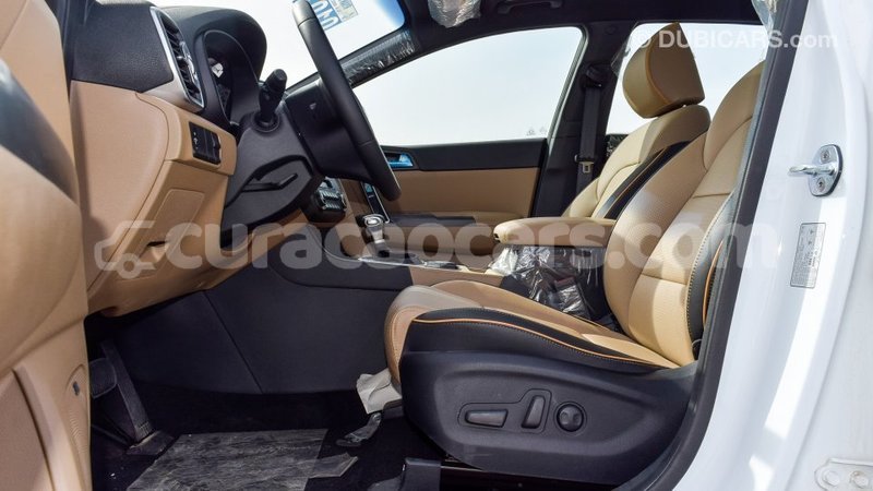 Big with watermark kia sportage curacao import dubai 2663