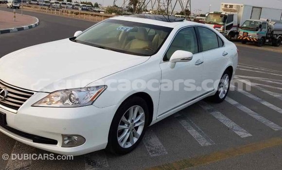 Buy Import Lexus ES White Car in Import - Dubai in Curacao Buy Import Lexus ES White Car in Import - Dubai in Curacao
