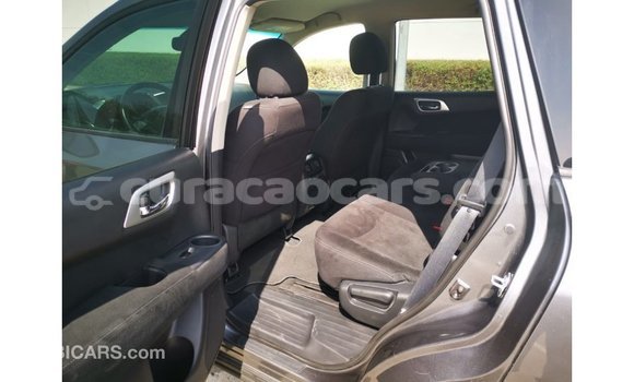 Buy Import Nissan Pathfinder Other Car in Import - Dubai in Curacao Buy Import Nissan Pathfinder Other Car in Import - Dubai in Curacao
