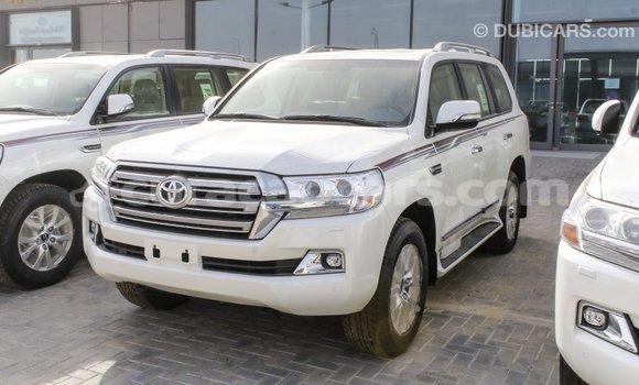 Buy Import Toyota Land Cruiser White Car in Import - Dubai in Curacao Buy Import Toyota Land Cruiser White Car in Import - Dubai in Curacao