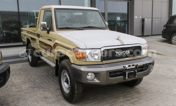 Buy Import Toyota Land Cruiser Beige Car in Import - Dubai in Curacao Buy Import Toyota Land Cruiser Beige Car in Import - Dubai in Curacao