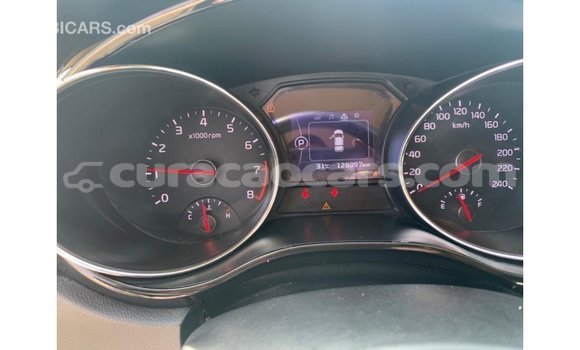 Buy Import Kia Carnival White Car in Import - Dubai in Curacao Buy Import Kia Carnival White Car in Import - Dubai in Curacao