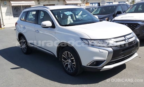 Buy Import Mitsubishi Outlander White Car in Import - Dubai in Curacao Buy Import Mitsubishi Outlander White Car in Import - Dubai in Curacao