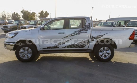 Buy Import Toyota Hilux White Car in Import - Dubai in Curacao Buy Import Toyota Hilux White Car in Import - Dubai in Curacao