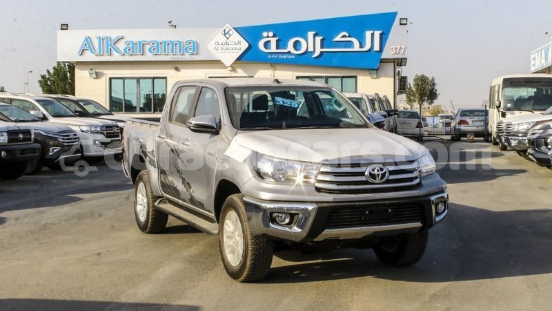 Big with watermark toyota hilux curacao import dubai 2720