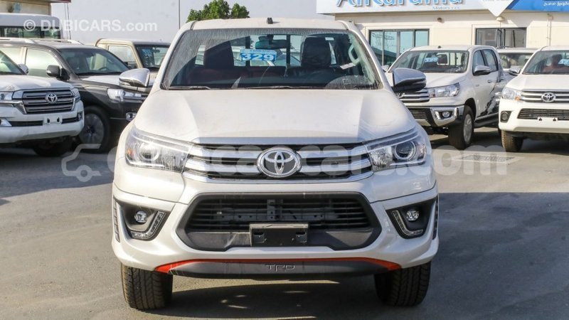 Big with watermark toyota hilux curacao import dubai 2724