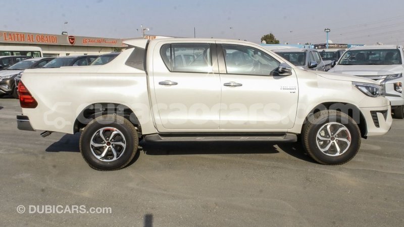 Big with watermark toyota hilux curacao import dubai 2724