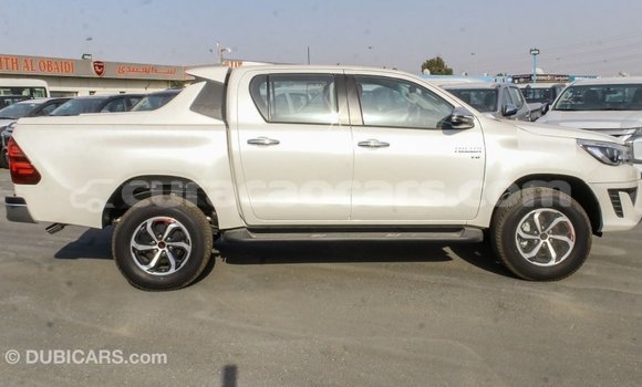 Buy Import Toyota Hilux White Car in Import - Dubai in Curacao Buy Import Toyota Hilux White Car in Import - Dubai in Curacao