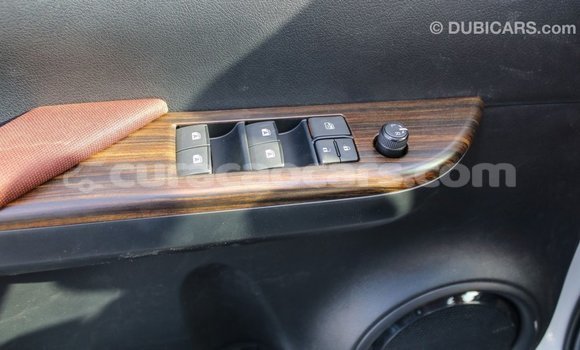 Buy Import Toyota Hilux White Car in Import - Dubai in Curacao Buy Import Toyota Hilux White Car in Import - Dubai in Curacao