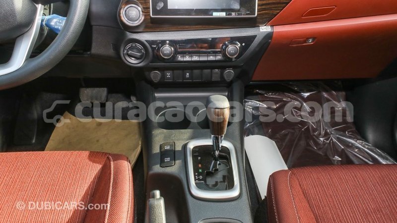 Big with watermark toyota hilux curacao import dubai 2724