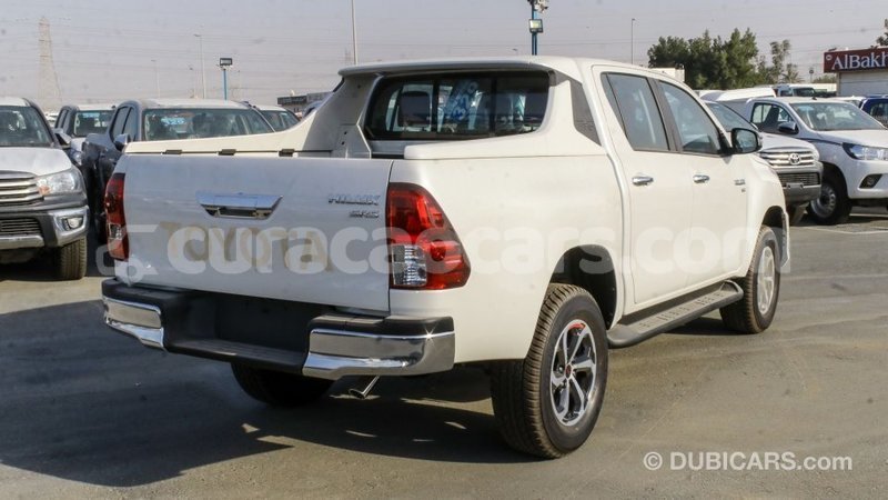 Big with watermark toyota hilux curacao import dubai 2724