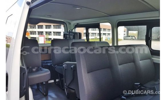 Buy Import Toyota Hiace White Car in Import - Dubai in Curacao Buy Import Toyota Hiace White Car in Import - Dubai in Curacao