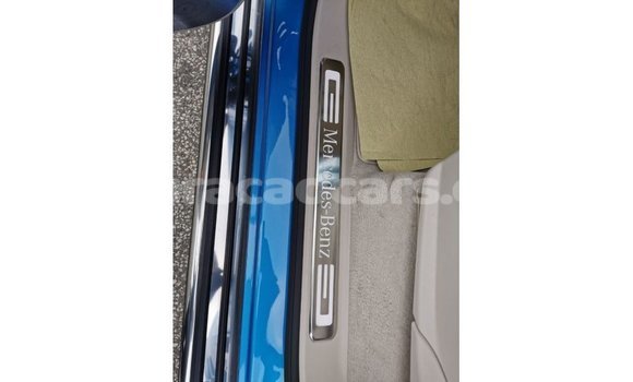 Buy Import Mercedes-Benz 190 (W201) Blue Car in Import - Dubai in Curacao Buy Import Mercedes-Benz 190 (W201) Blue Car in Import - Dubai in Curacao