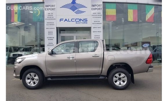 Buy Import Toyota Hilux Brown Car in Import - Dubai in Curacao Buy Import Toyota Hilux Brown Car in Import - Dubai in Curacao