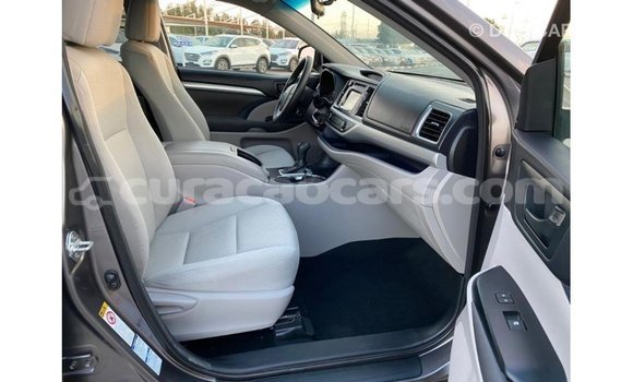 Buy Import Toyota Highlander Other Car in Import - Dubai in Curacao Buy Import Toyota Highlander Other Car in Import - Dubai in Curacao