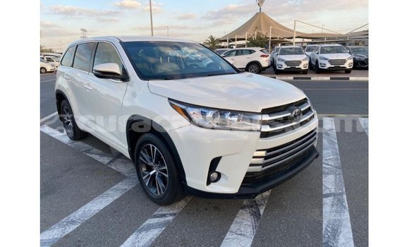 Buy Import Toyota Highlander White Car in Import - Dubai in Curacao Buy Import Toyota Highlander White Car in Import - Dubai in Curacao