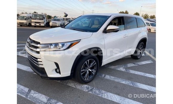 Buy Import Toyota Highlander White Car in Import - Dubai in Curacao Buy Import Toyota Highlander White Car in Import - Dubai in Curacao