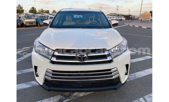 Buy Import Toyota Highlander White Car in Import - Dubai in Curacao Buy Import Toyota Highlander White Car in Import - Dubai in Curacao