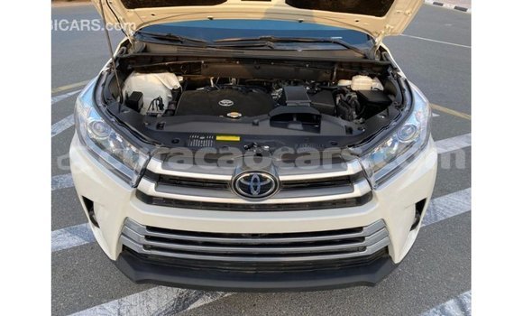 Buy Import Toyota Highlander White Car in Import - Dubai in Curacao Buy Import Toyota Highlander White Car in Import - Dubai in Curacao