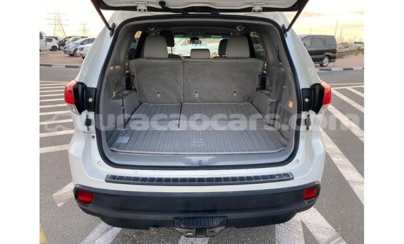 Buy Import Toyota Highlander White Car in Import - Dubai in Curacao Buy Import Toyota Highlander White Car in Import - Dubai in Curacao