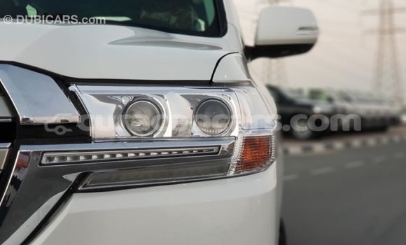 Buy Import Toyota Land Cruiser White Car in Import - Dubai in Curacao Buy Import Toyota Land Cruiser White Car in Import - Dubai in Curacao