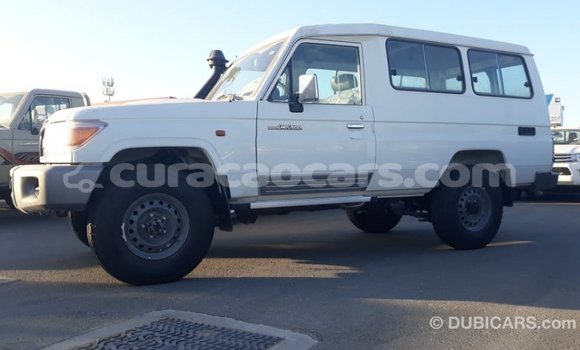 Buy Import Toyota Land Cruiser White Car in Import - Dubai in Curacao Buy Import Toyota Land Cruiser White Car in Import - Dubai in Curacao