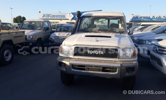Buy Import Toyota Land Cruiser White Car in Import - Dubai in Curacao Buy Import Toyota Land Cruiser White Car in Import - Dubai in Curacao