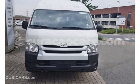 Buy Import Toyota Hiace White Car in Import - Dubai in Curacao Buy Import Toyota Hiace White Car in Import - Dubai in Curacao