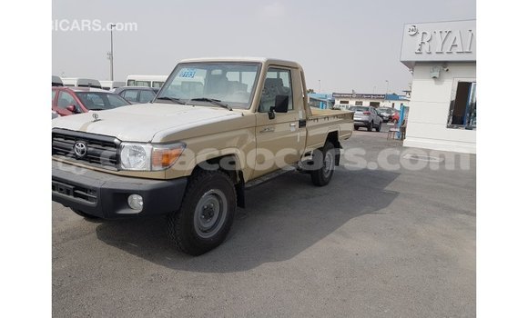 Buy Import Toyota Land Cruiser Beige Car in Import - Dubai in Curacao Buy Import Toyota Land Cruiser Beige Car in Import - Dubai in Curacao