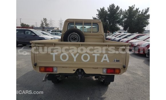 Buy Import Toyota Land Cruiser Beige Car in Import - Dubai in Curacao Buy Import Toyota Land Cruiser Beige Car in Import - Dubai in Curacao
