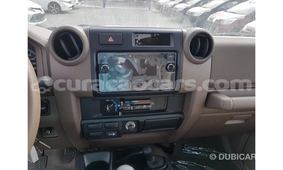 Buy Import Toyota Land Cruiser Beige Car in Import - Dubai in Curacao Buy Import Toyota Land Cruiser Beige Car in Import - Dubai in Curacao