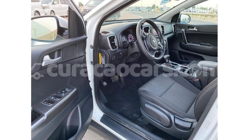 Big with watermark kia sportage curacao import dubai 2783