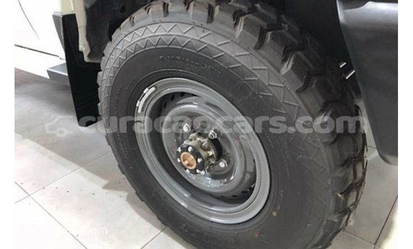 Buy Import Toyota Land Cruiser White Car in Import - Dubai in Curacao Buy Import Toyota Land Cruiser White Car in Import - Dubai in Curacao