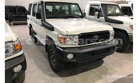 Buy Import Toyota Land Cruiser White Car in Import - Dubai in Curacao Buy Import Toyota Land Cruiser White Car in Import - Dubai in Curacao