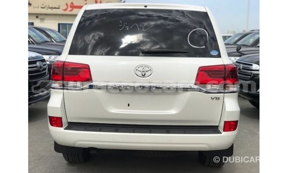 Buy Import Toyota Land Cruiser White Car in Import - Dubai in Curacao Buy Import Toyota Land Cruiser White Car in Import - Dubai in Curacao
