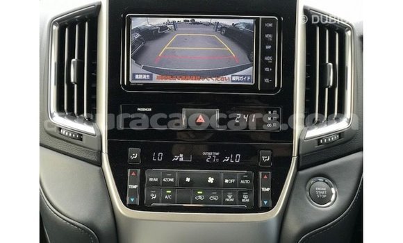 Buy Import Toyota Land Cruiser White Car in Import - Dubai in Curacao Buy Import Toyota Land Cruiser White Car in Import - Dubai in Curacao