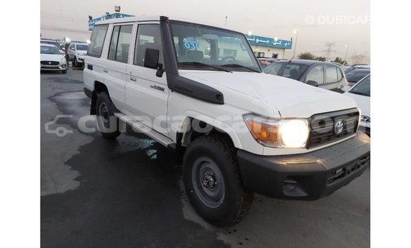 Buy Import Toyota Land Cruiser White Car in Import - Dubai in Curacao Buy Import Toyota Land Cruiser White Car in Import - Dubai in Curacao