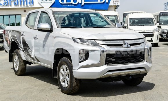 Buy Import Mitsubishi L200 White Car in Import - Dubai in Curacao Buy Import Mitsubishi L200 White Car in Import - Dubai in Curacao