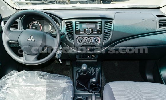 Buy Import Mitsubishi L200 White Car in Import - Dubai in Curacao Buy Import Mitsubishi L200 White Car in Import - Dubai in Curacao
