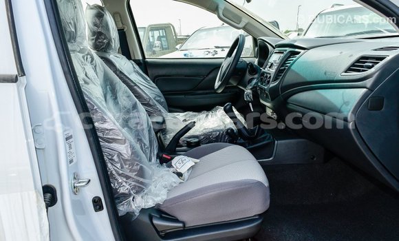 Buy Import Mitsubishi L200 White Car in Import - Dubai in Curacao Buy Import Mitsubishi L200 White Car in Import - Dubai in Curacao