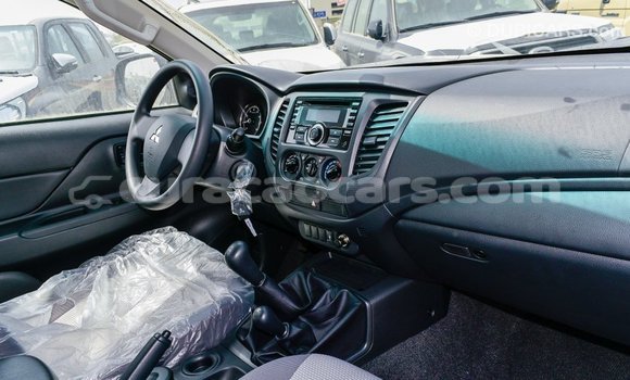 Buy Import Mitsubishi L200 White Car in Import - Dubai in Curacao Buy Import Mitsubishi L200 White Car in Import - Dubai in Curacao