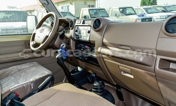 Buy Import Toyota Land Cruiser Beige Car in Import - Dubai in Curacao Buy Import Toyota Land Cruiser Beige Car in Import - Dubai in Curacao