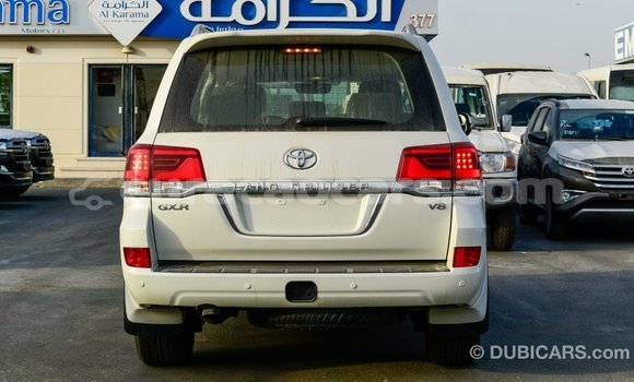 Buy Import Toyota Land Cruiser White Car in Import - Dubai in Curacao Buy Import Toyota Land Cruiser White Car in Import - Dubai in Curacao