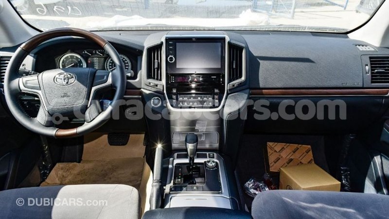 Big with watermark toyota land cruiser curacao import dubai 2816