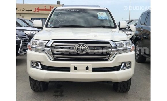 Buy Import Toyota Land Cruiser White Car in Import - Dubai in Curacao Buy Import Toyota Land Cruiser White Car in Import - Dubai in Curacao