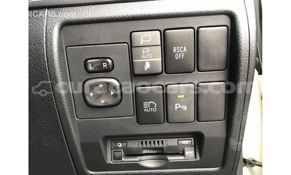 Buy Import Toyota Land Cruiser White Car in Import - Dubai in Curacao Buy Import Toyota Land Cruiser White Car in Import - Dubai in Curacao